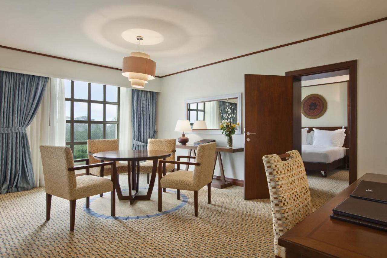 Bisila Palace Malabo Екстериор снимка